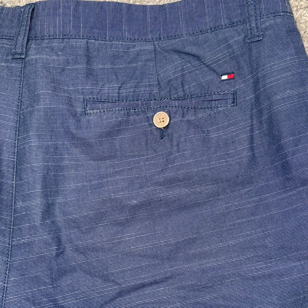 Tommy Hilfiger Dark Blue Men's Striped Flat Front Shorts